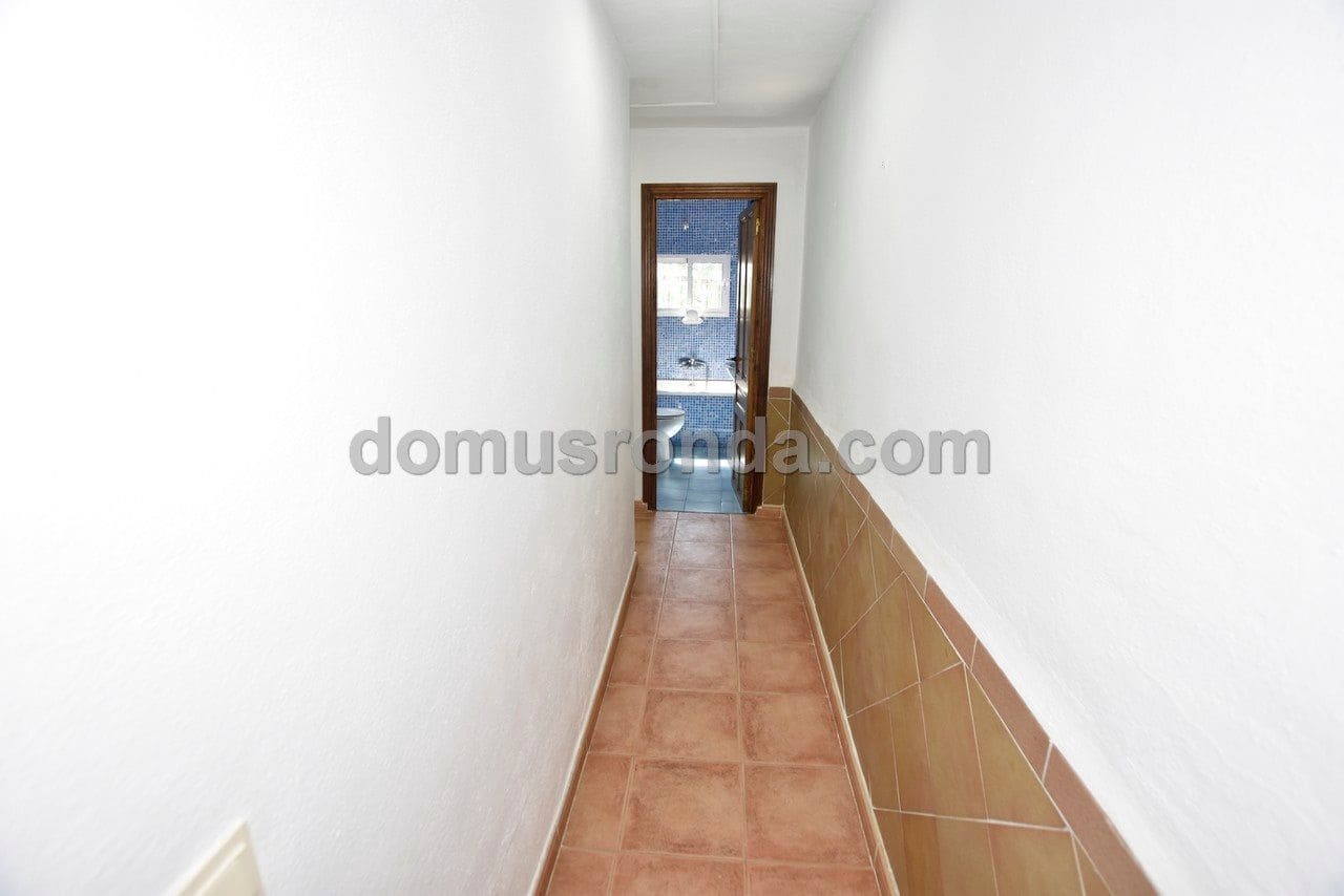 3 Zimmer Villa zu vermieten in Ronda mit Pool Garage - 1.200 € (Ref: 6876559)