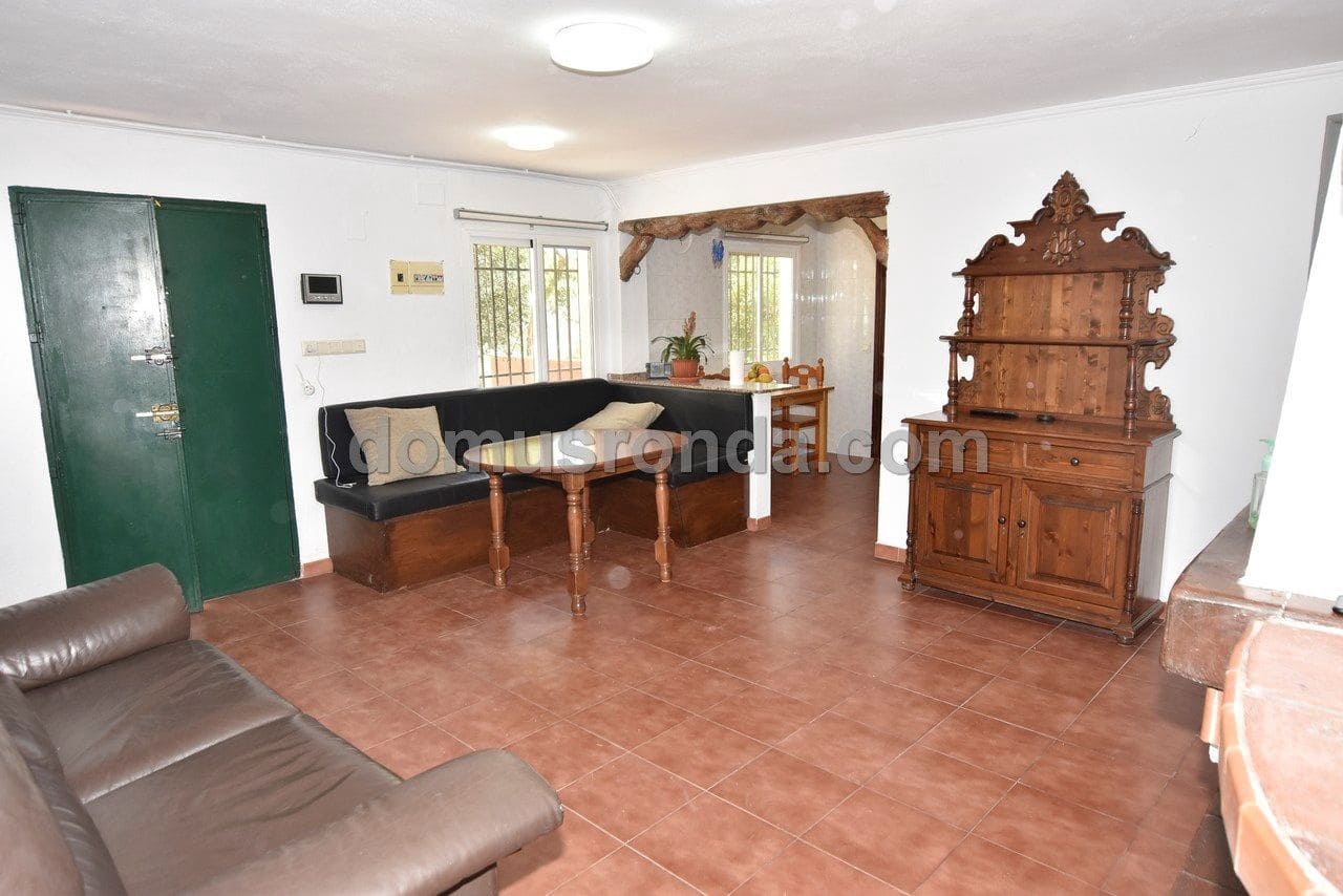 3 Zimmer Villa zu vermieten in Ronda mit Pool Garage - 1.200 € (Ref: 6876559)