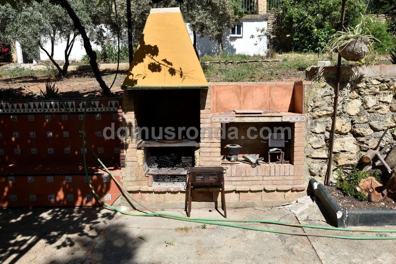 3 Zimmer Villa zu vermieten in Ronda mit Pool Garage - 1.200 € (Ref: 6876559)