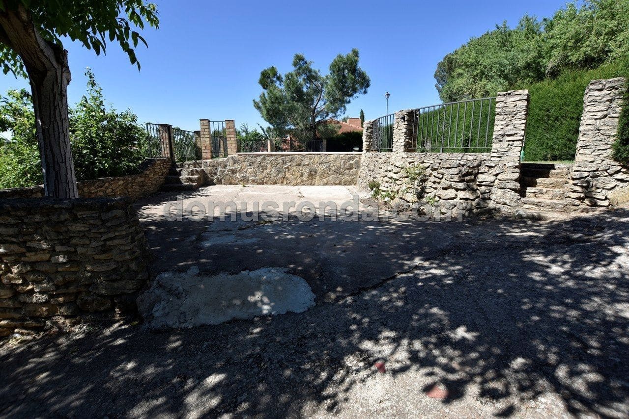 3 Zimmer Villa zu vermieten in Ronda mit Pool Garage - 1.200 € (Ref: 6876559)