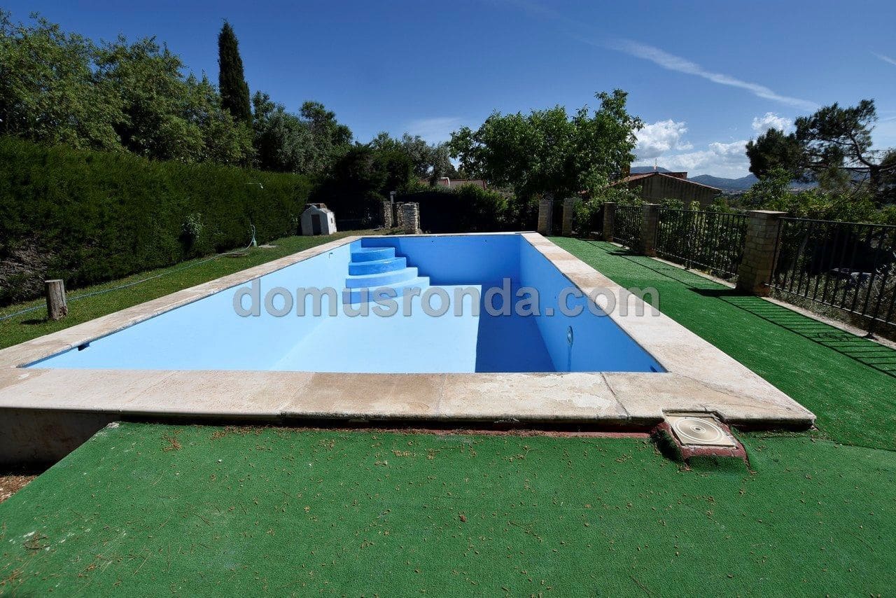 3 Zimmer Villa zu vermieten in Ronda mit Pool Garage - 1.200 € (Ref: 6876559)
