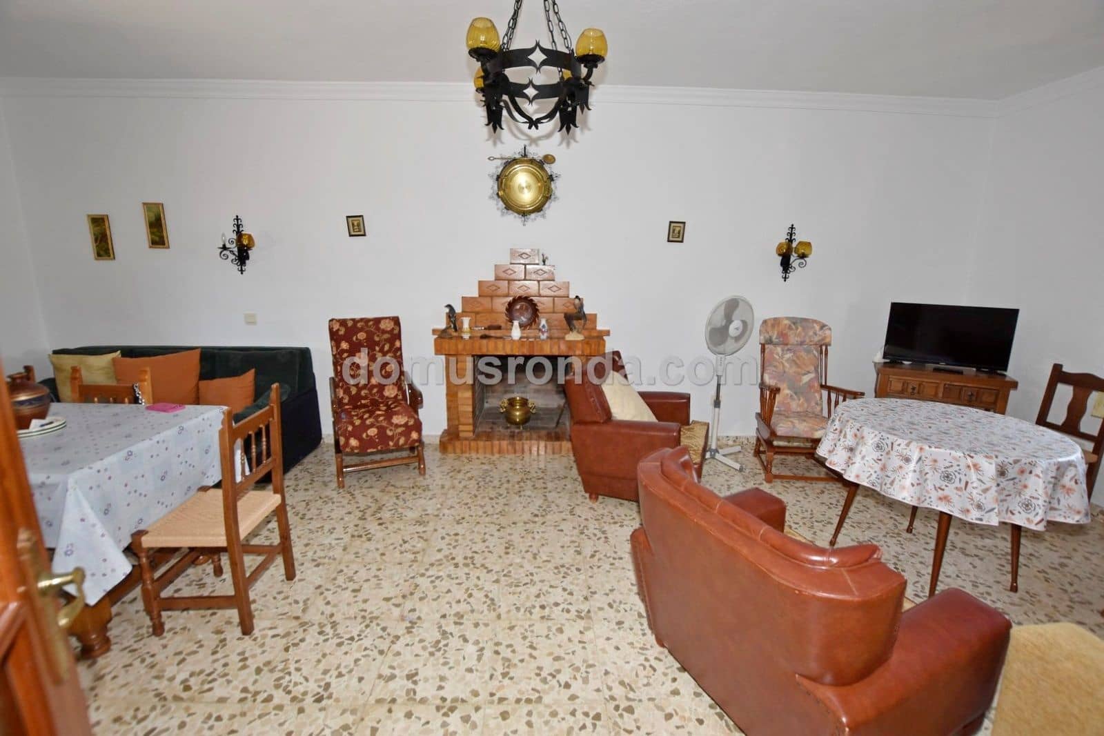 2 sovrum Villa till salu i Ronda med garage - 290 000 € (Ref: 6974063)