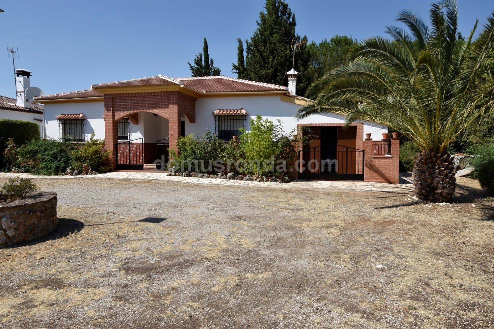 2 sovrum Villa till salu i Ronda med garage - 290 000 € (Ref: 6974063)