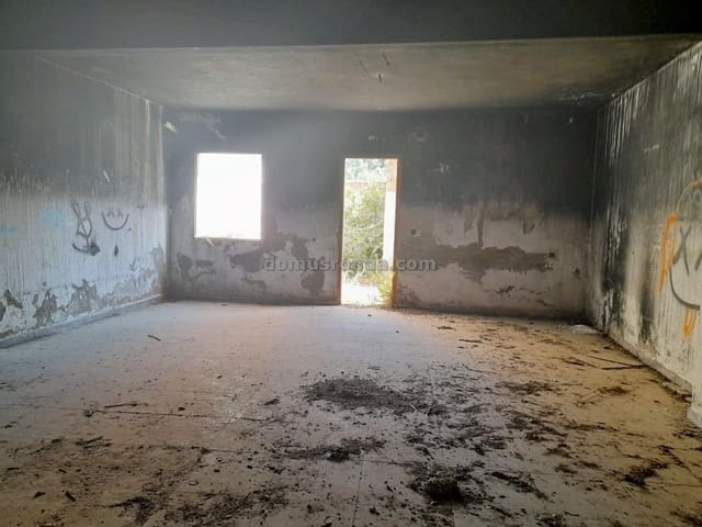 3 Zimmer Villa zu verkaufen in Cuevas del Becerro - 45.000 € (Ref: 6984424)