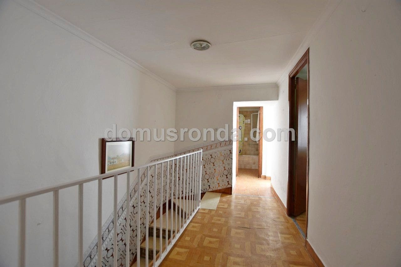 3 soveværelse Villa til salg i Ronda - € 120.000 (Ref: 7032604)