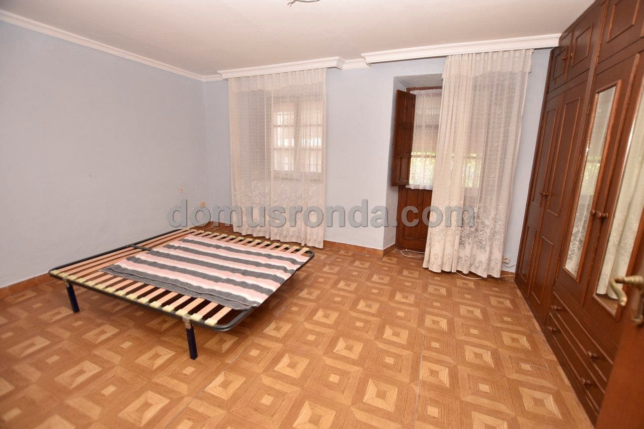 3 soveværelse Villa til salg i Ronda - € 120.000 (Ref: 7032604)