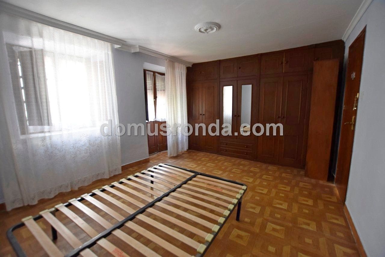 3 soveværelse Villa til salg i Ronda - € 120.000 (Ref: 7032604)