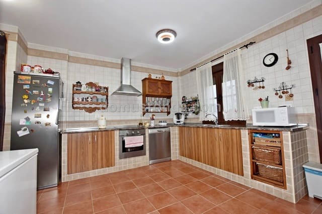 4 slaapkamer Villa te koop in Ronda - € 310.000 (Ref: 7197106)