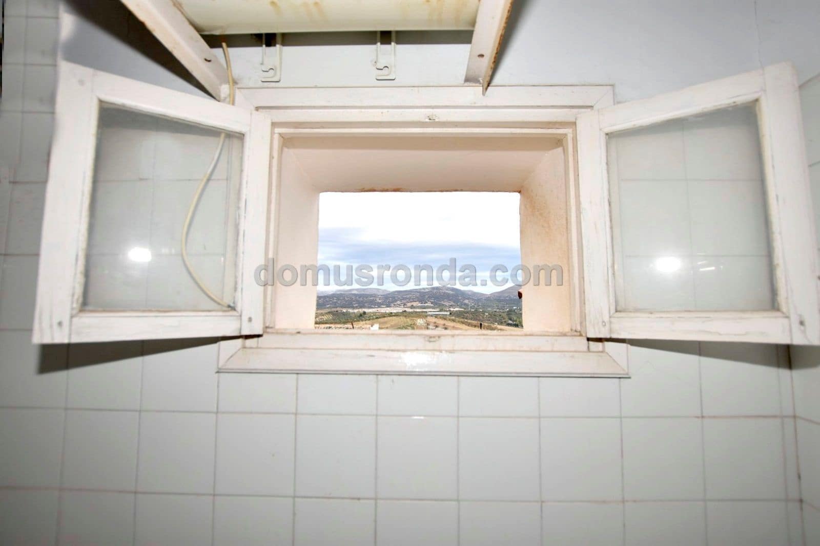 Chalet de 8 habitaciones en Ronda en venta con piscina - 600.000 € (Ref: 7402080)