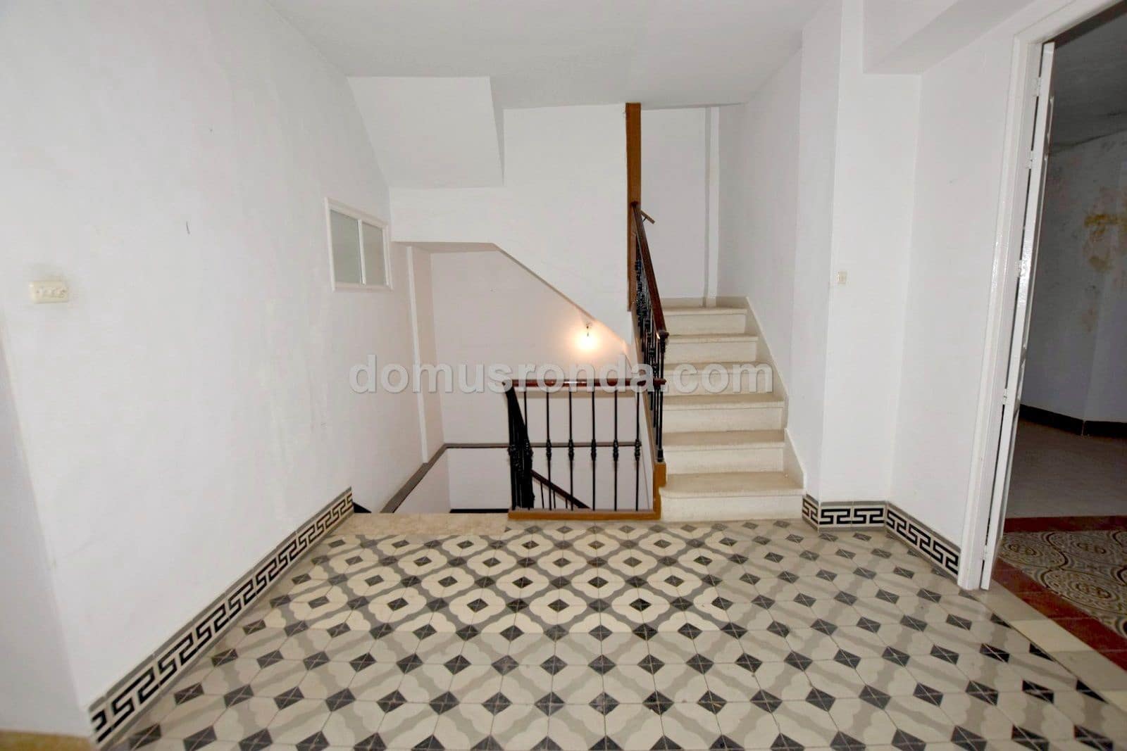 Chalet de 8 habitaciones en Ronda en venta con piscina - 600.000 € (Ref: 7402080)