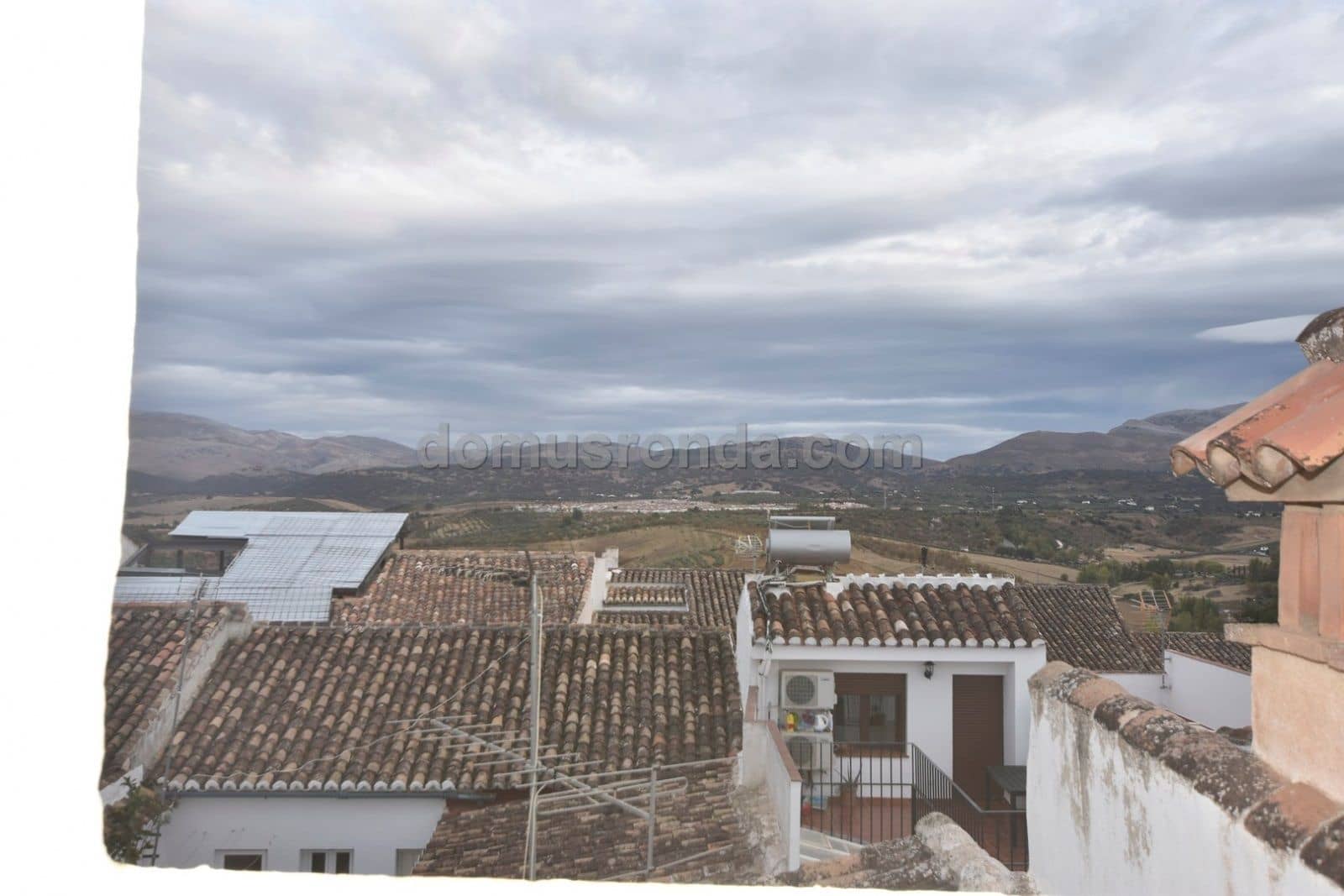 Chalet de 8 habitaciones en Ronda en venta con piscina - 600.000 € (Ref: 7402080)