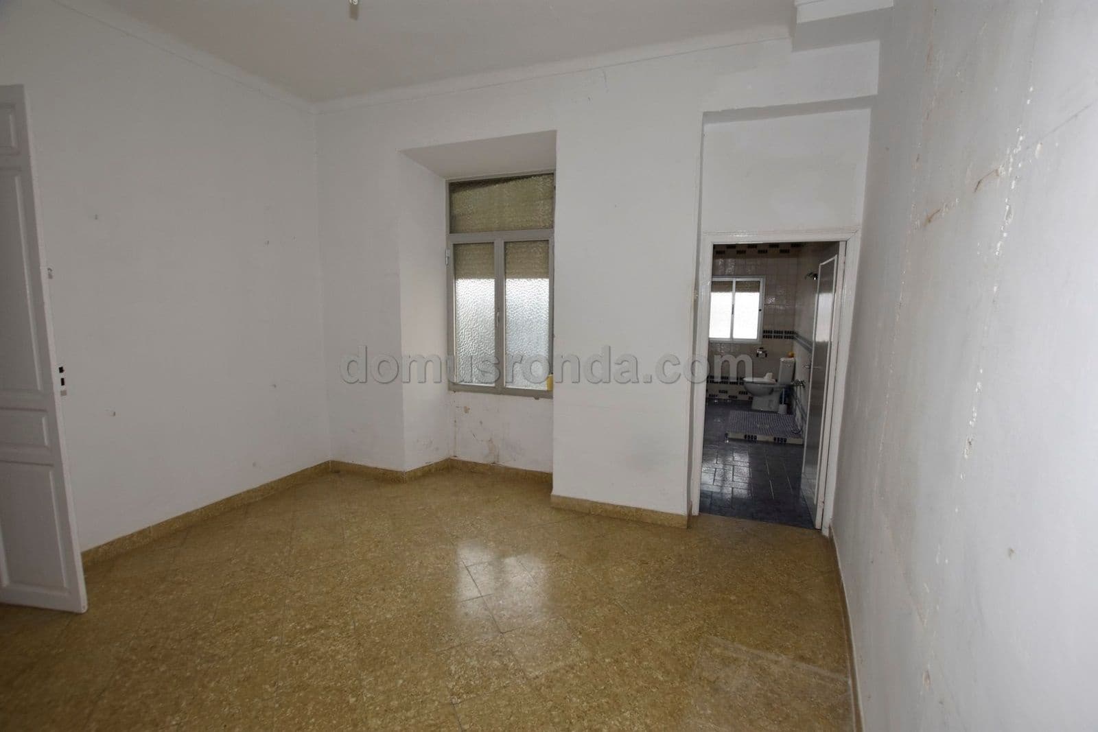 Chalet de 8 habitaciones en Ronda en venta con piscina - 600.000 € (Ref: 7402080)