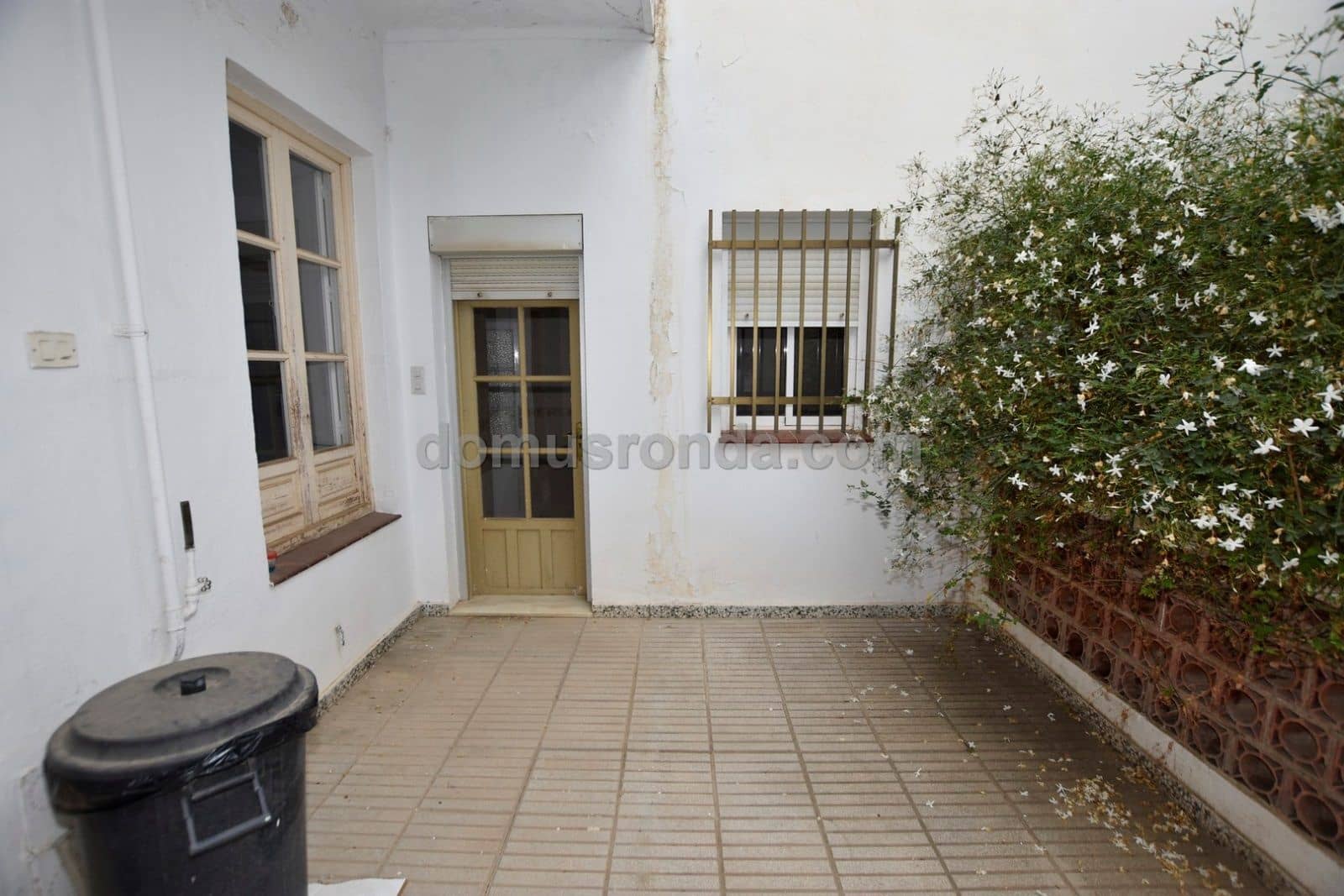 Chalet de 8 habitaciones en Ronda en venta con piscina - 600.000 € (Ref: 7402080)