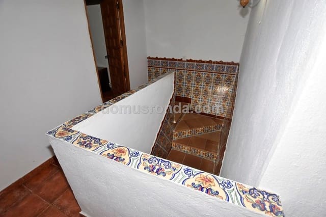 5 soverom Villa til salgs i Ronda med svømmebasseng garasje - € 325 000 (Ref: 7623026)