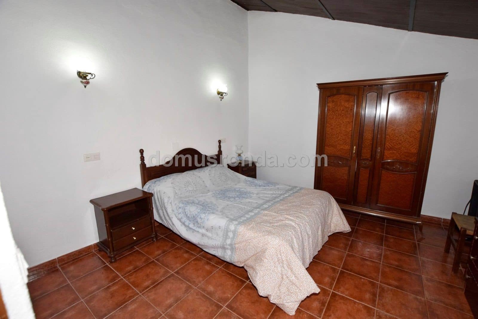 5 soverom Villa til salgs i Ronda med svømmebasseng garasje - € 325 000 (Ref: 7623026)