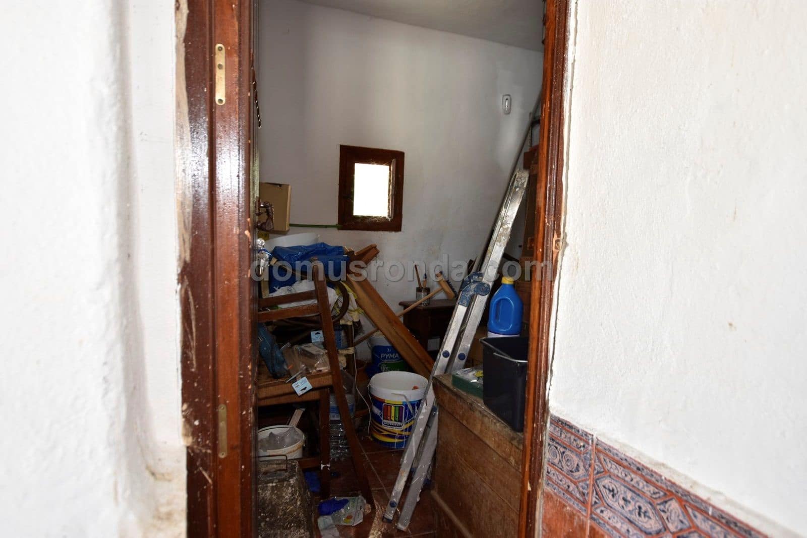 5 soverom Villa til salgs i Ronda med svømmebasseng garasje - € 325 000 (Ref: 7623026)