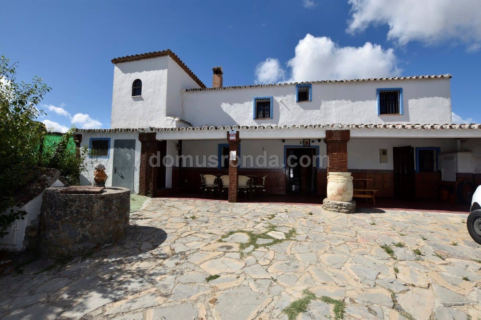 5 soverom Villa til salgs i Ronda med svømmebasseng garasje - € 325 000 (Ref: 7623026)