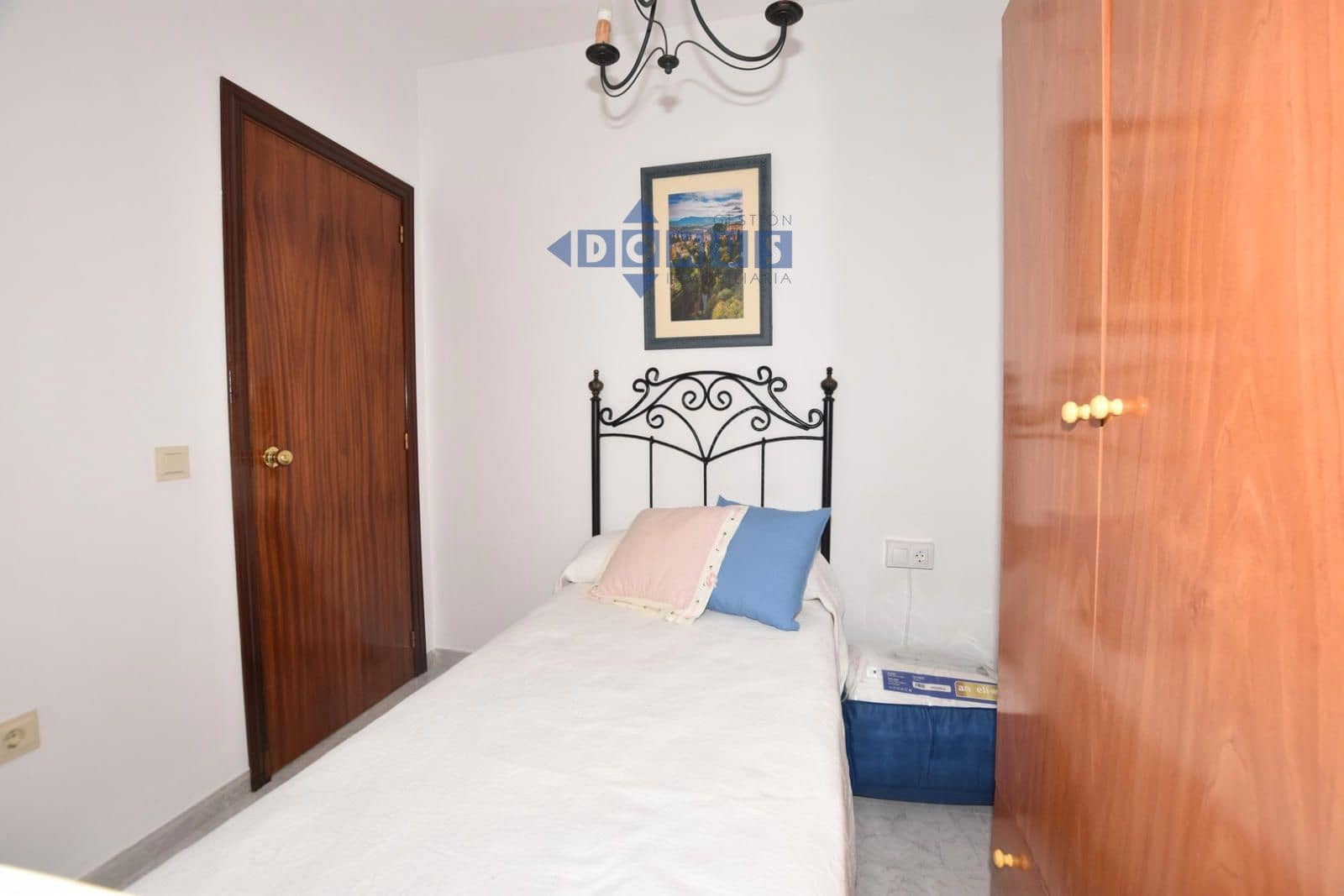 2 bedroom Flat for sale in Ronda - € 120,000 (Ref: 7679951)