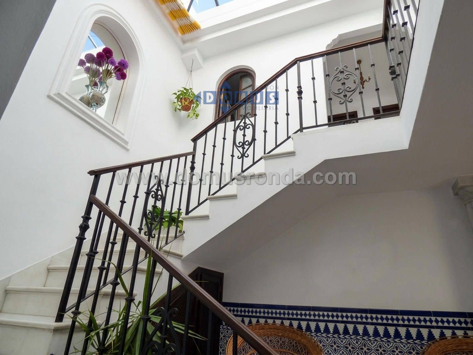 6 soverom Villa til salgs i Ronda med garasje - € 398 000 (Ref: 7742129)