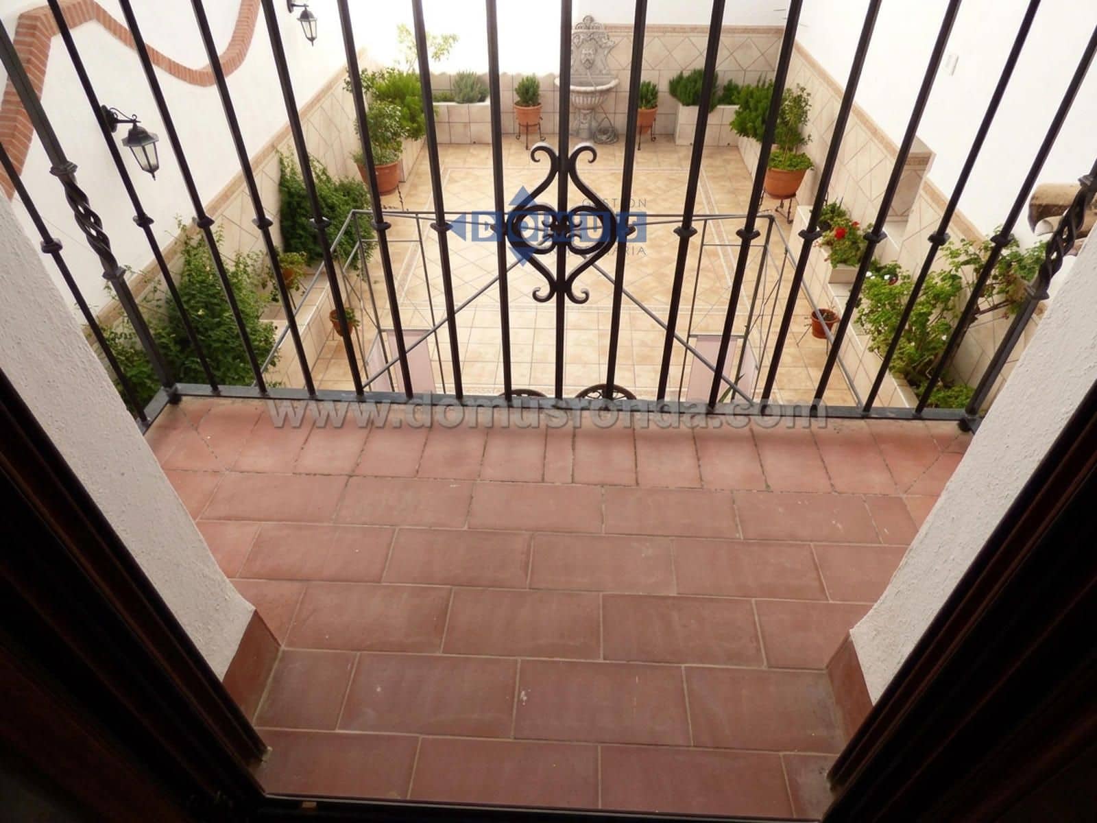 6 soverom Villa til salgs i Ronda med garasje - € 398 000 (Ref: 7742129)