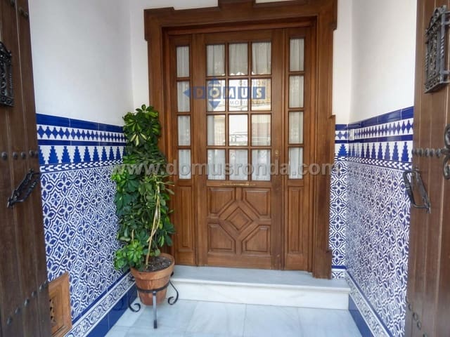 6 soverom Villa til salgs i Ronda med garasje - € 398 000 (Ref: 7742129)