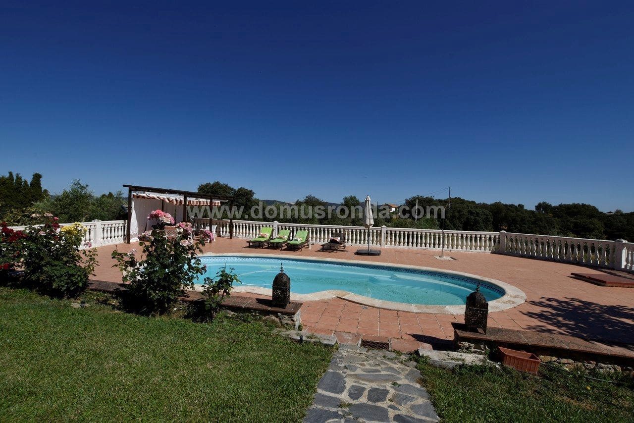 5 quarto Moradia para venda em Ronda com piscina garagem - 900 000 € (Ref: 7770517)