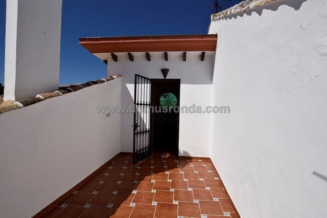 5 bedroom Villa for sale in Ronda with pool garage - € 900,000 (Ref: 7770517)