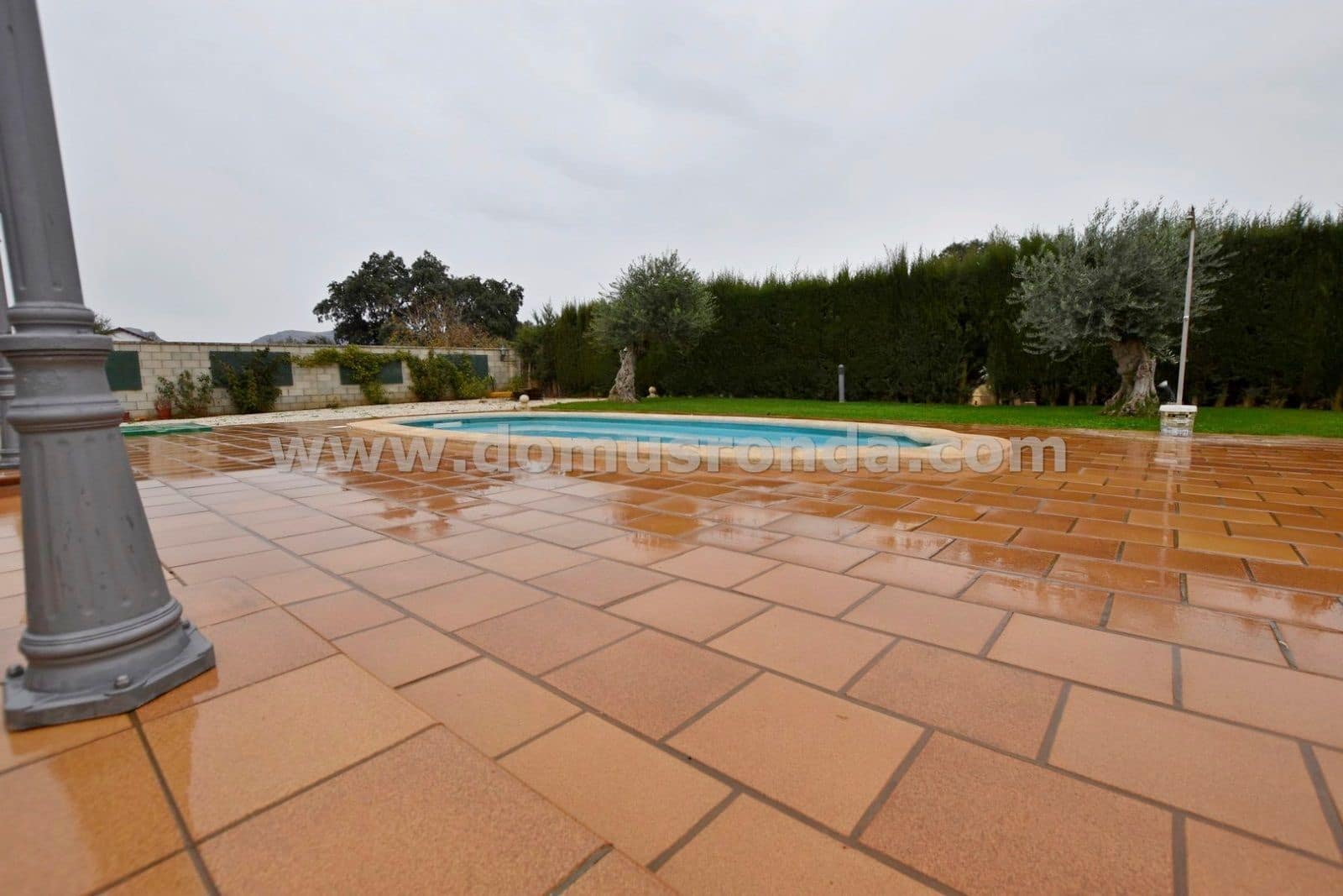 2 soveværelse Villa til salg i Ronda med swimmingpool garage - € 420.000 (Ref: 7875601)