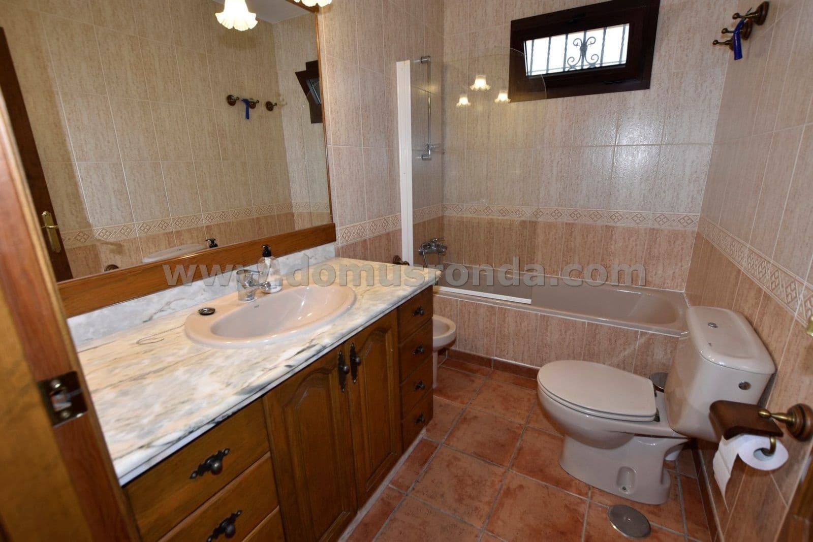 2 soveværelse Villa til salg i Ronda med swimmingpool garage - € 420.000 (Ref: 7875601)