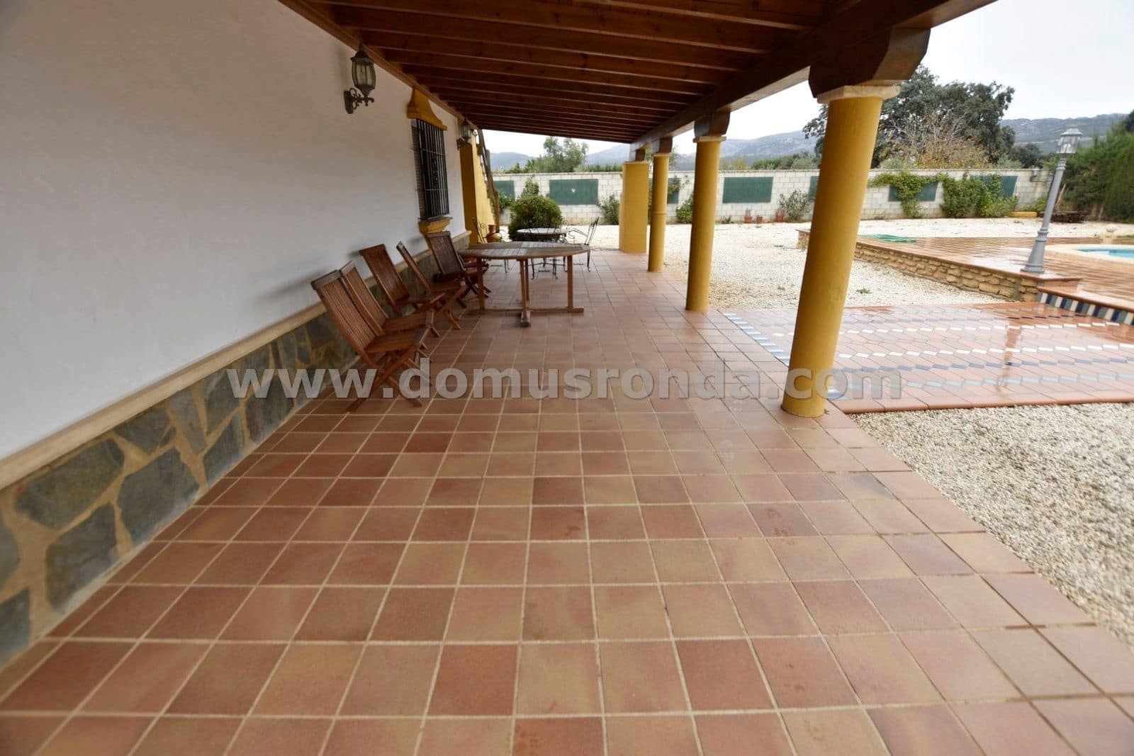 2 soveværelse Villa til salg i Ronda med swimmingpool garage - € 420.000 (Ref: 7875601)