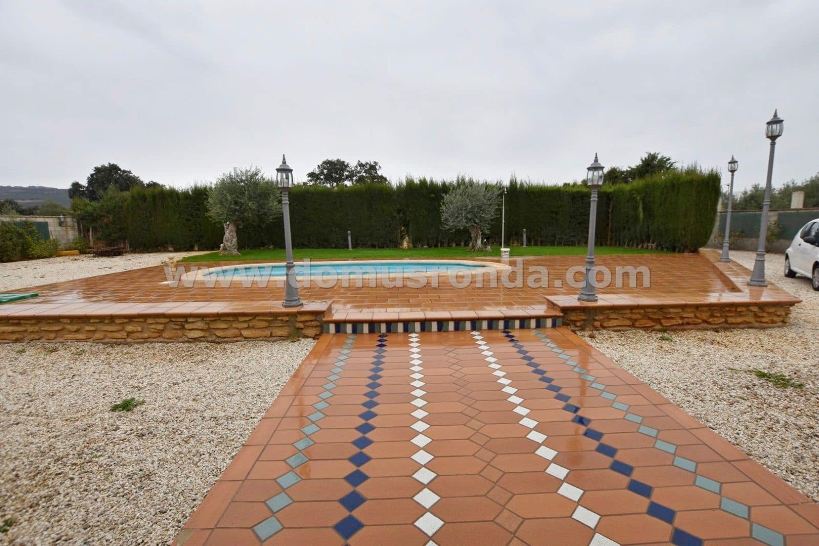 2 soveværelse Villa til salg i Ronda med swimmingpool garage - € 420.000 (Ref: 7875601)