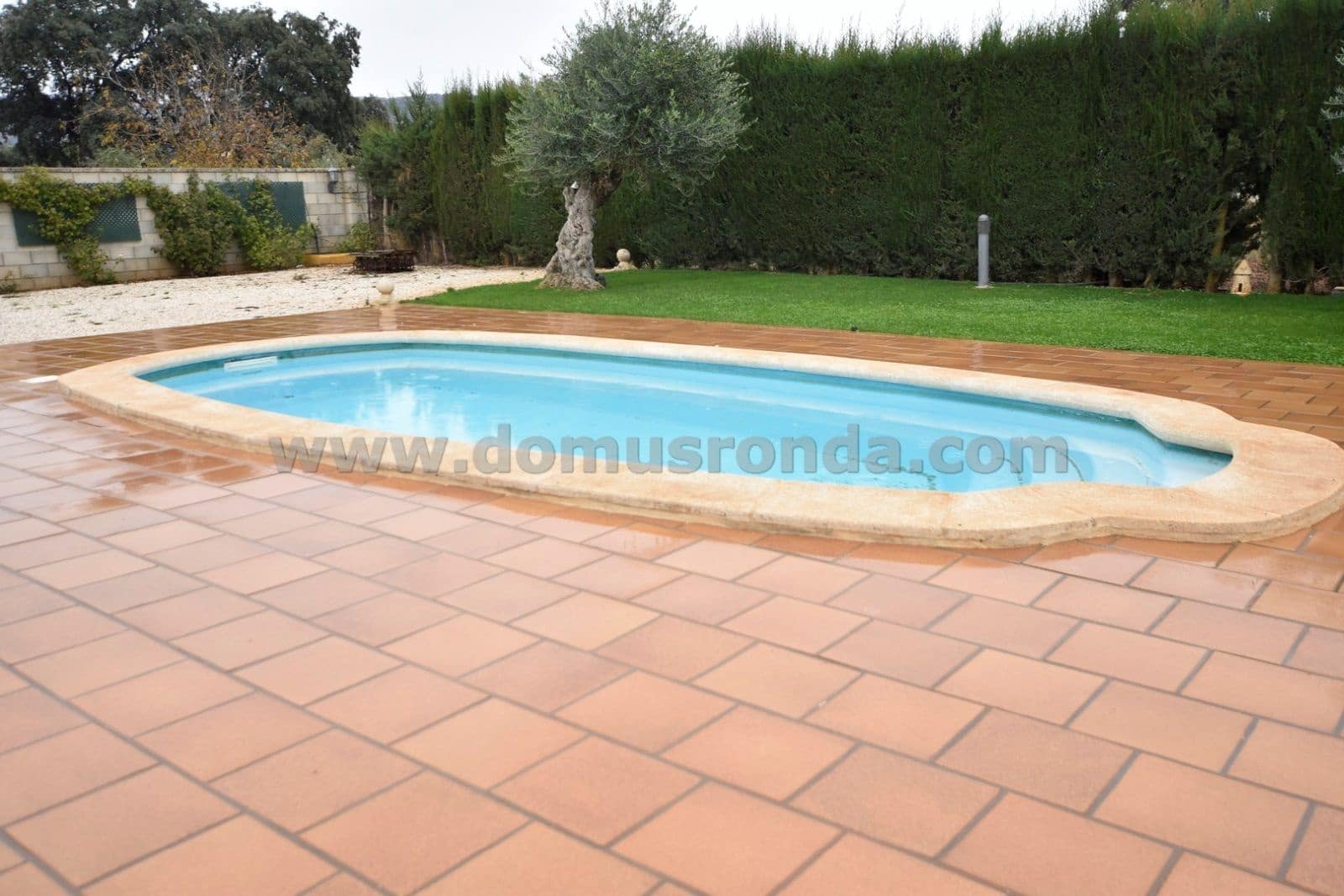 2 soveværelse Villa til salg i Ronda med swimmingpool garage - € 420.000 (Ref: 7875601)