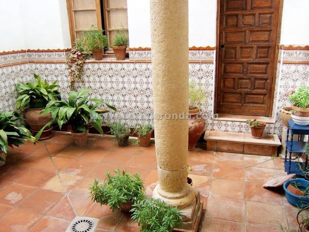 8 Zimmer Villa zu verkaufen in Ronda - 350.000 € (Ref: 7882137)