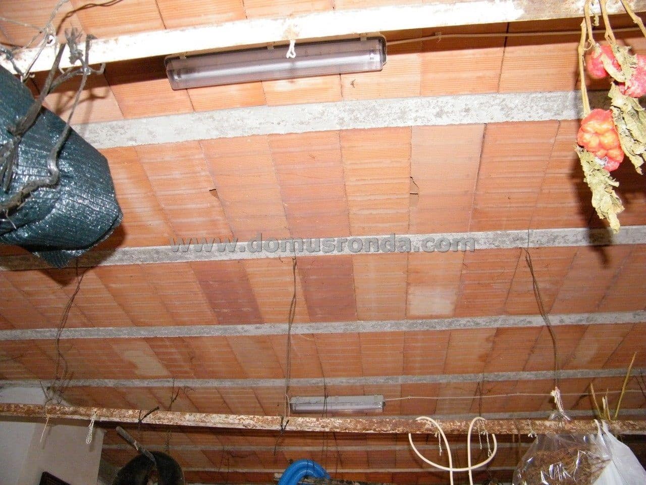 5 sypialnia Willa na sprzedaż w Ronda z basenem garażem - 750 000 € (Ref: 7886770)