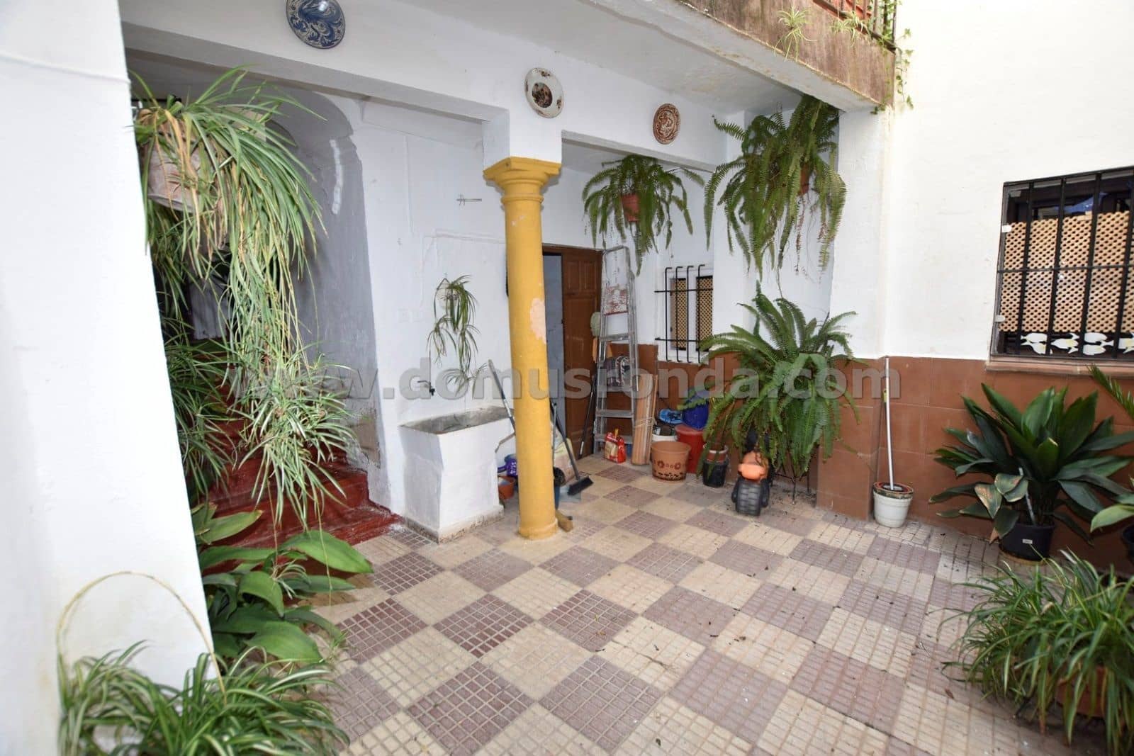11 slaapkamer Villa te koop in Ronda - € 160.000 (Ref: 7897328)