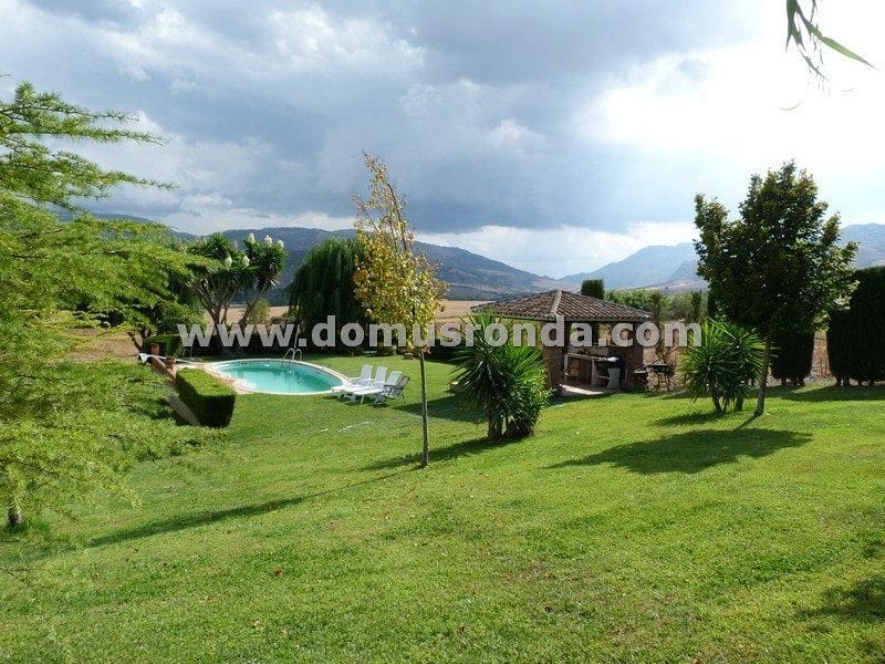 6 sypialnia Willa na sprzedaż w Ronda z basenem garażem - 1 650 000 € (Ref: 7950250)