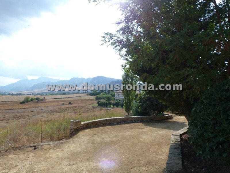 6 sypialnia Willa na sprzedaż w Ronda z basenem garażem - 1 650 000 € (Ref: 7950250)