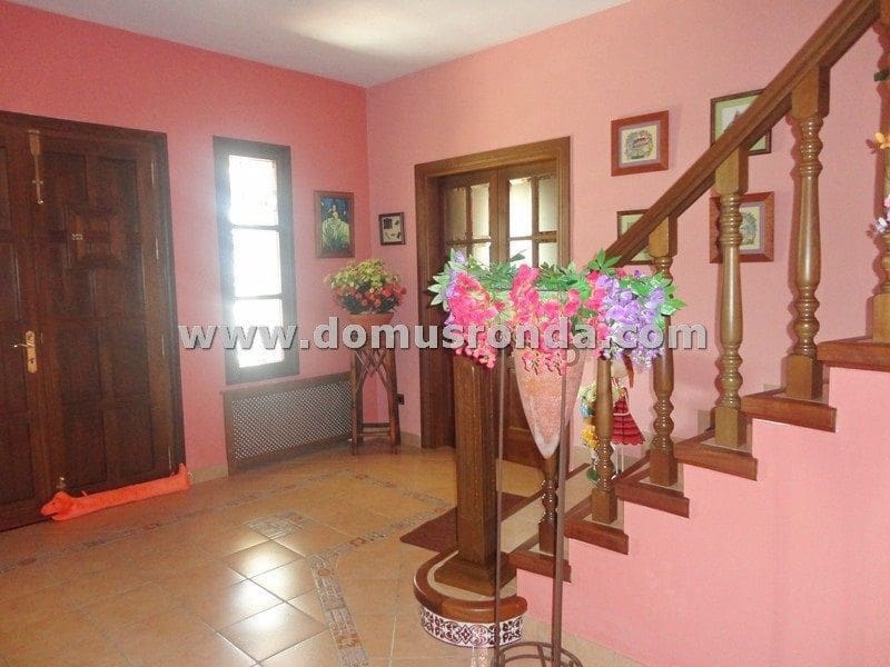 6 sypialnia Willa na sprzedaż w Ronda z basenem garażem - 1 650 000 € (Ref: 7950250)