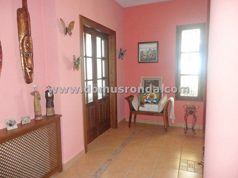 6 sypialnia Willa na sprzedaż w Ronda z basenem garażem - 1 650 000 € (Ref: 7950250)