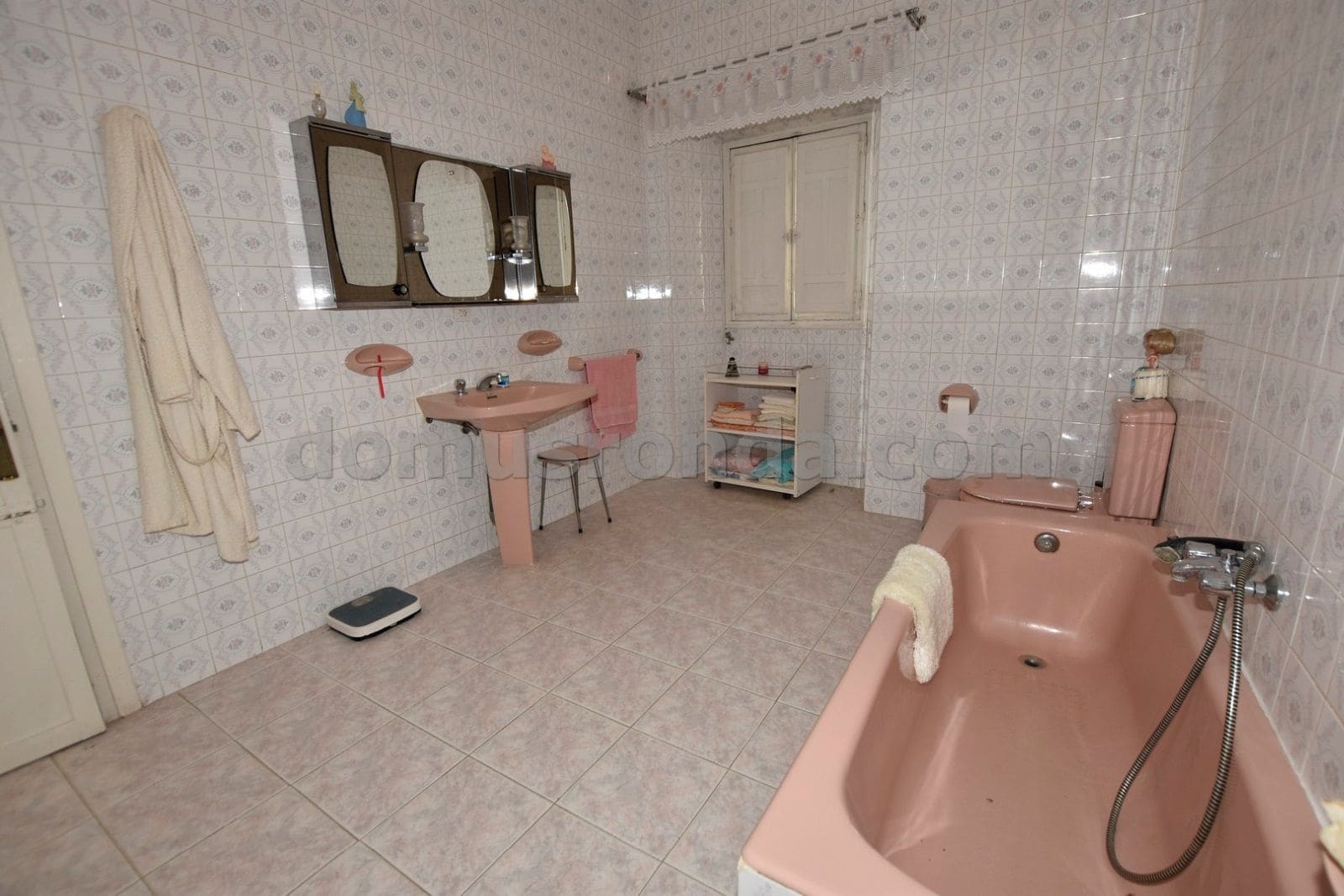 5 soveværelse Villa til salg i Arriate - € 145.000 (Ref: 8096883)