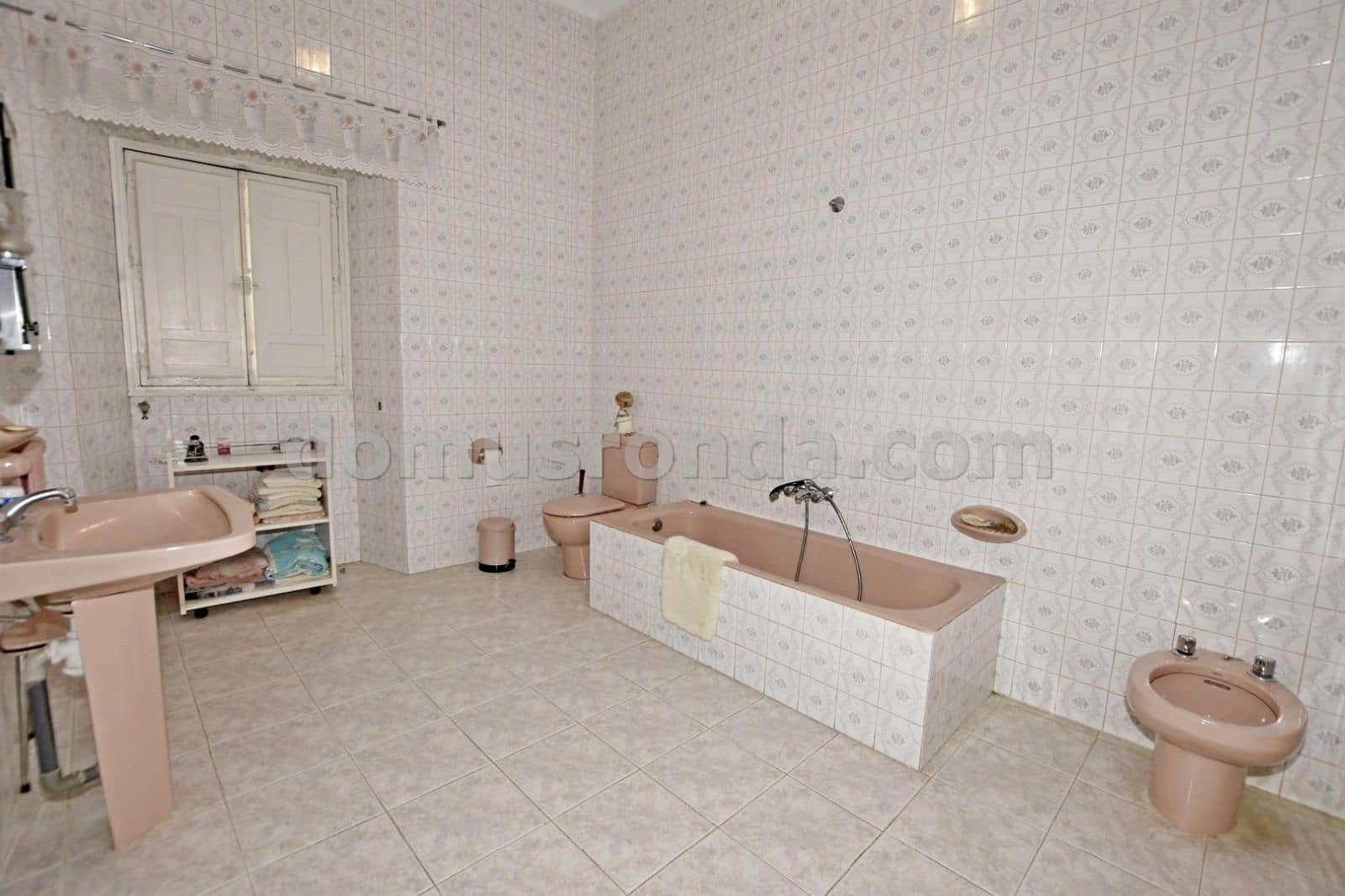 5 soveværelse Villa til salg i Arriate - € 145.000 (Ref: 8096883)