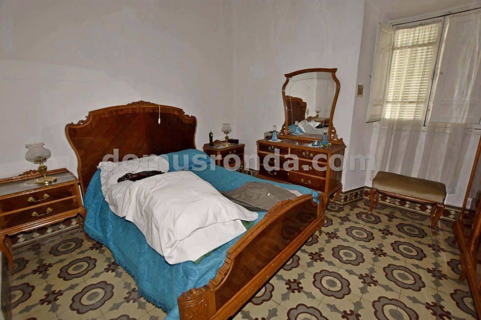 5 soveværelse Villa til salg i Arriate - € 145.000 (Ref: 8096883)