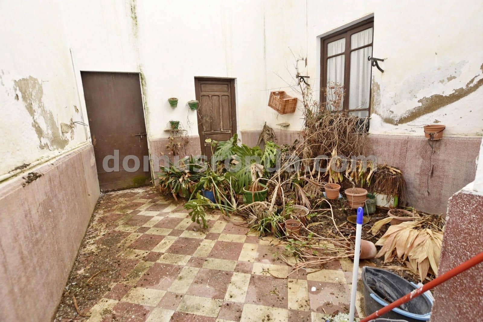 5 soveværelse Villa til salg i Arriate - € 145.000 (Ref: 8096883)