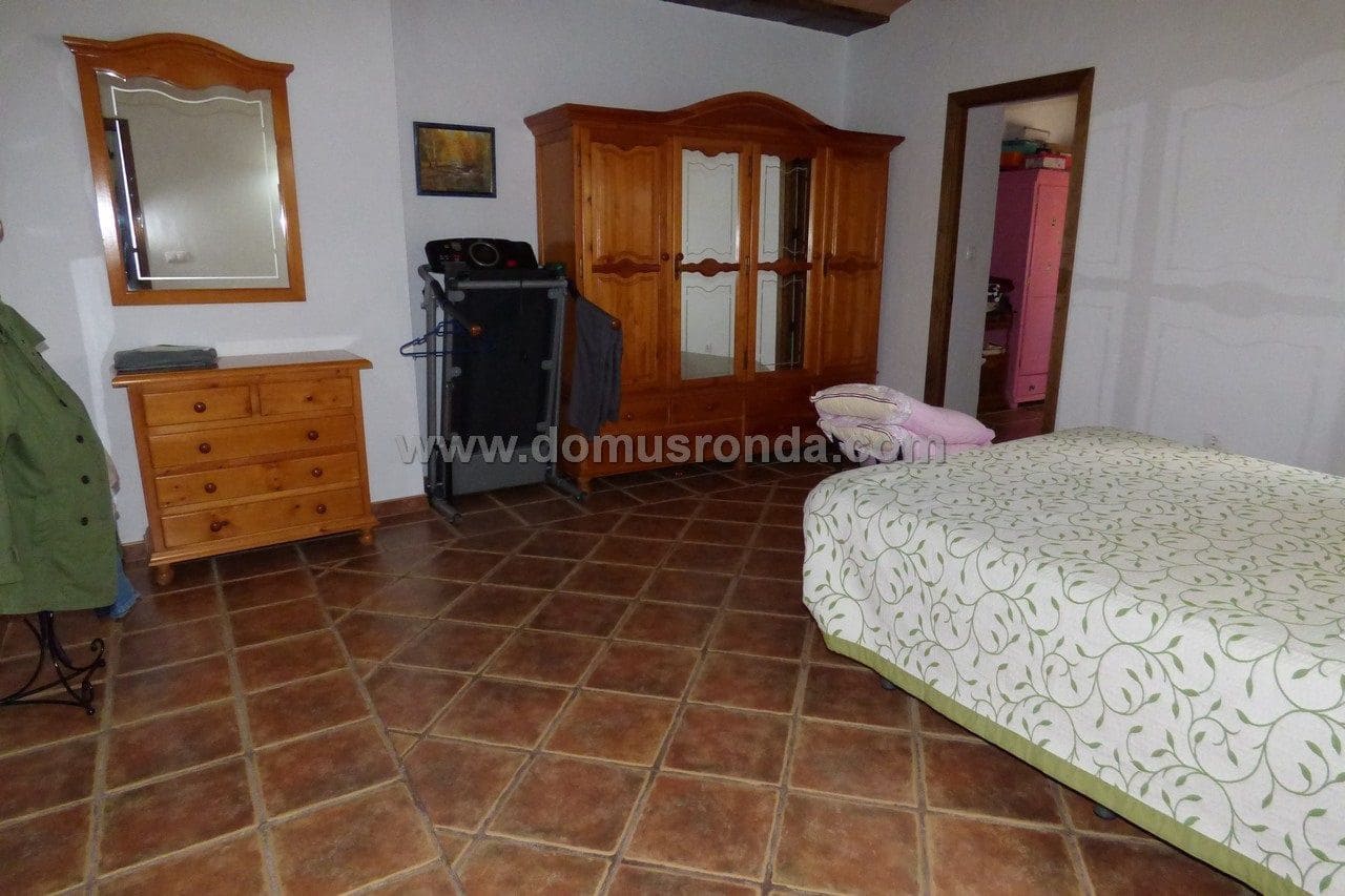 4 sypialnia Willa na sprzedaż w Ronda - 280 000 € (Ref: 8107449)