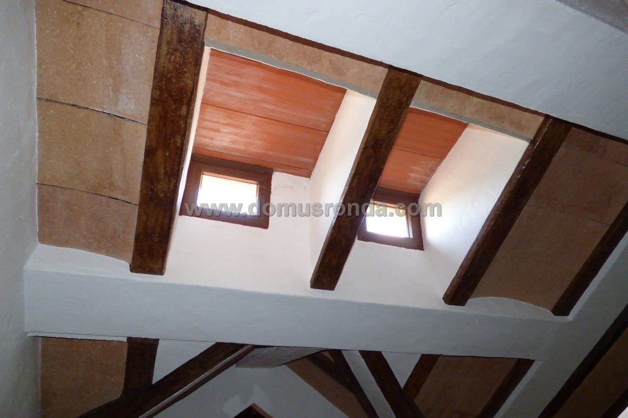 4 sypialnia Willa na sprzedaż w Ronda - 280 000 € (Ref: 8107449)