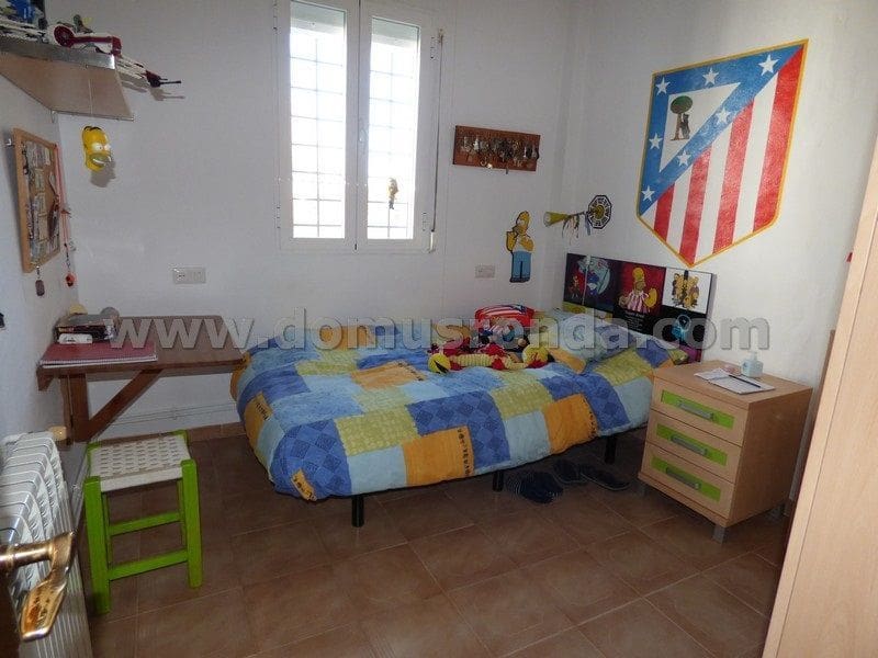 4 soverom Villa til salgs i Ronda med svømmebasseng garasje - € 475 000 (Ref: 8123047)