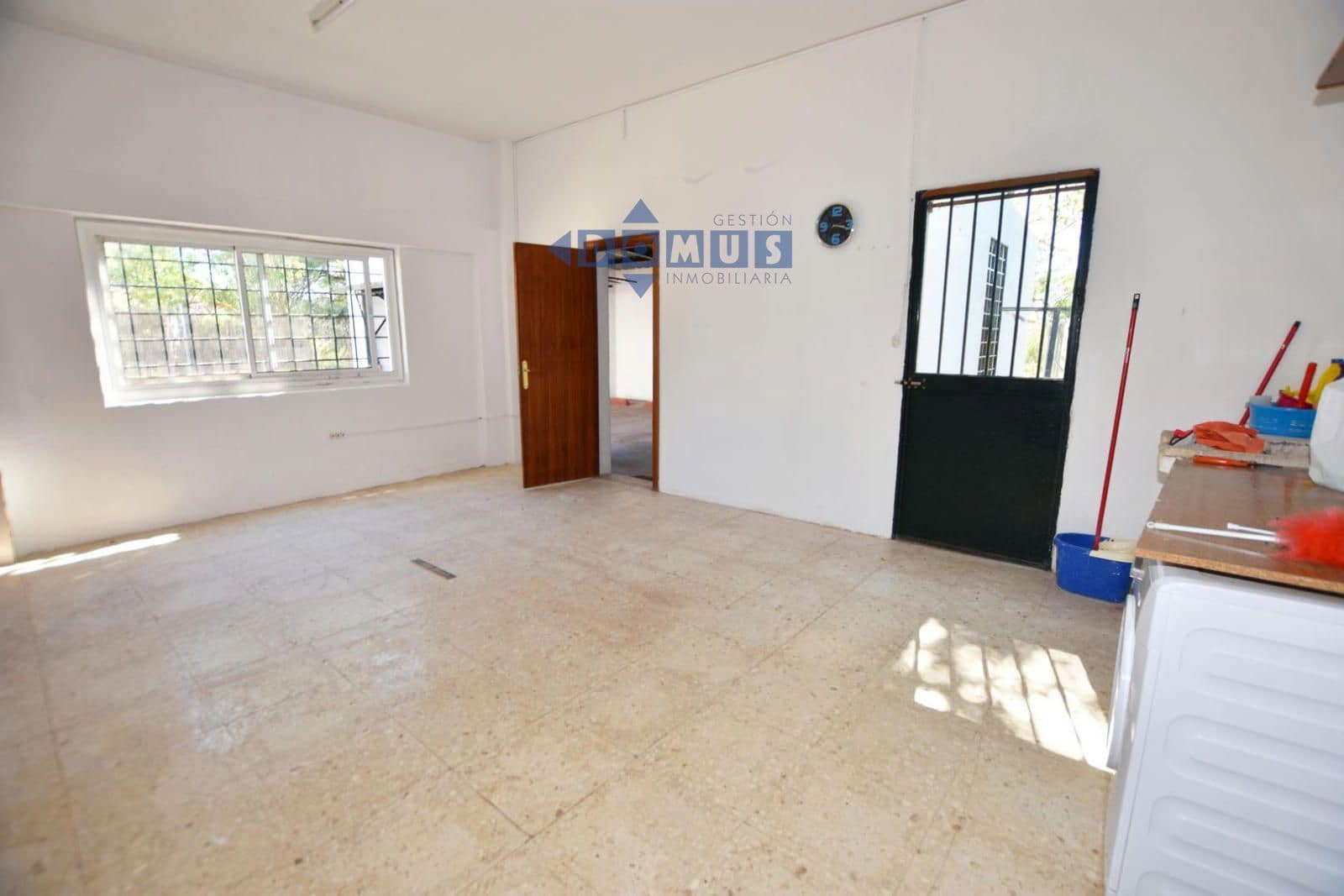 4 bedroom Villa for sale in Ronda with pool garage - € 475,000 (Ref: 8123047)