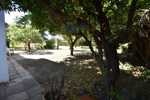 4 quarto Moradia para venda em Ronda com piscina garagem - 475 000 € (Ref: 8123047)