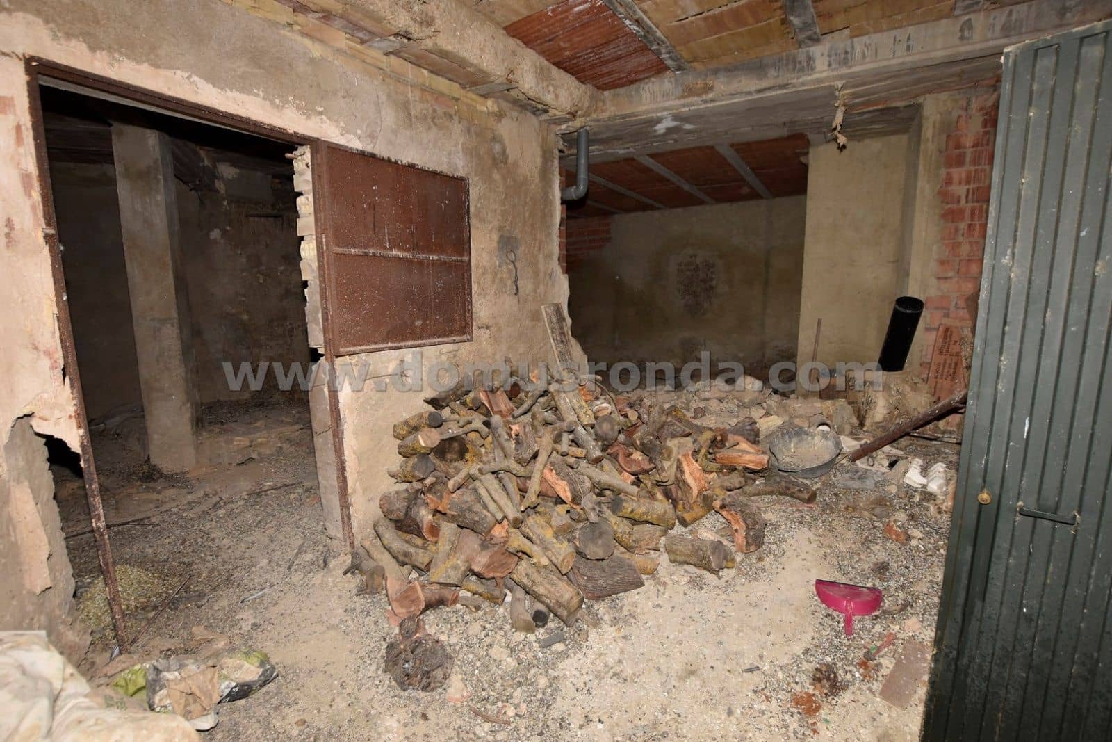 2 soveværelse Villa til salg i Serrato - € 149.000 (Ref: 8130859)