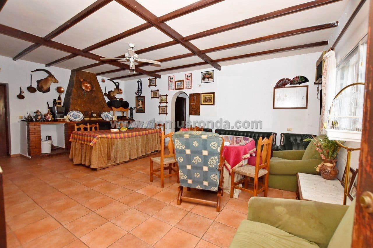 5 slaapkamer Villa te koop in Ronda - € 299.000 (Ref: 8207846)